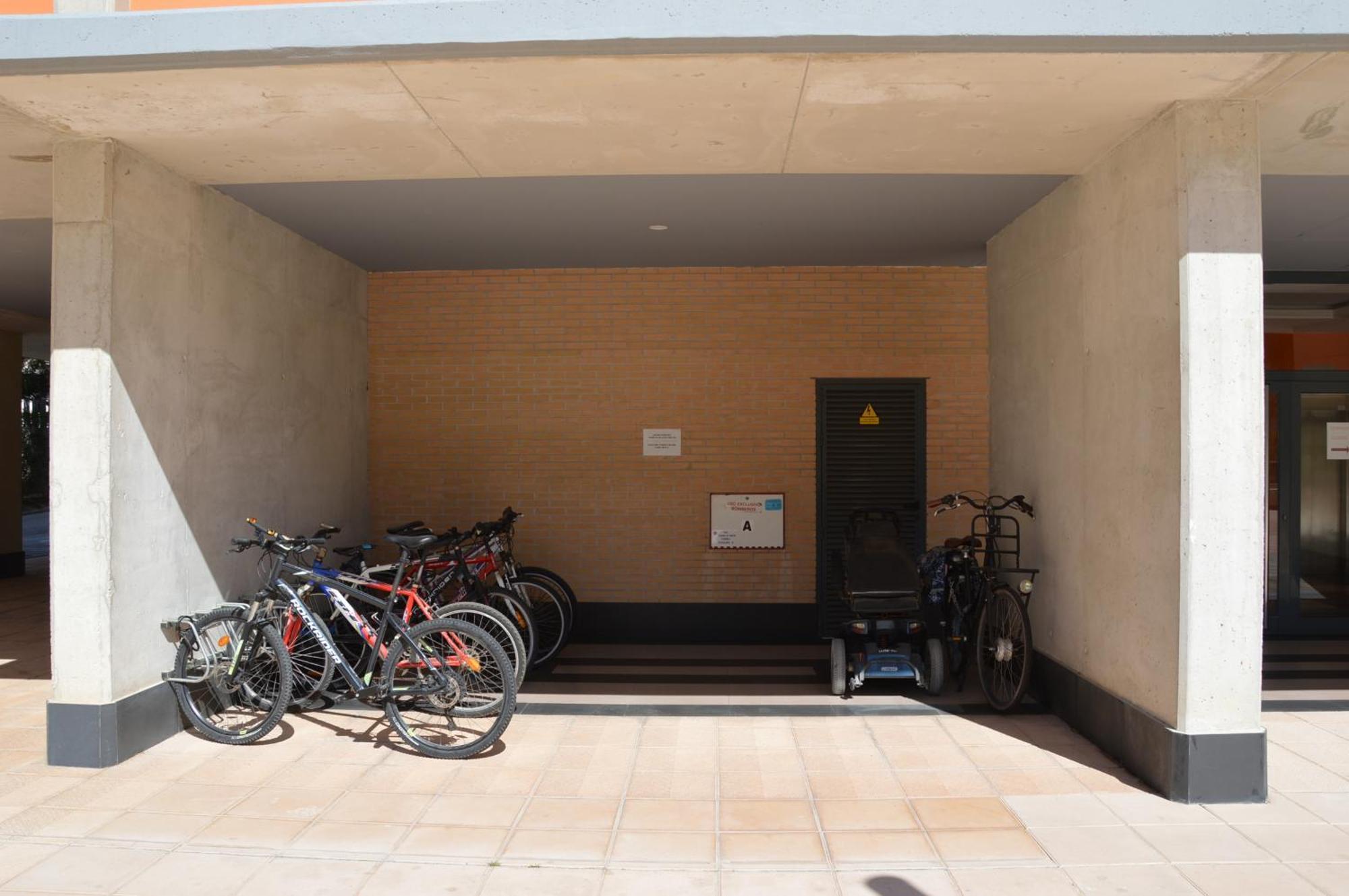 D'Oboe Marlovi Apt With Pool Benidorm Exterior photo